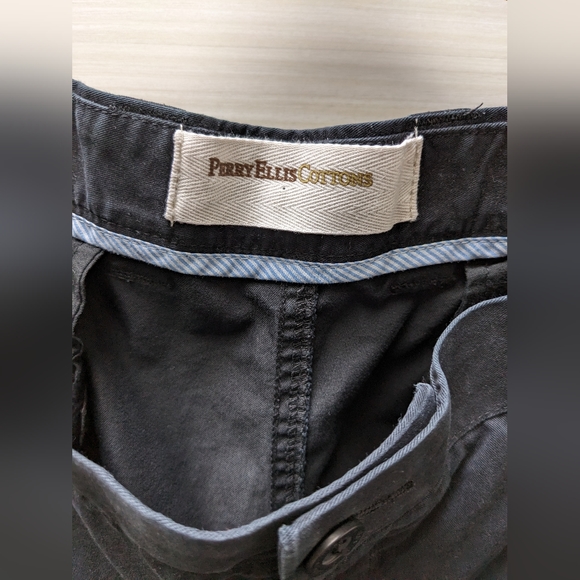 Black men's pants 36x30 - Picture 2 of 4